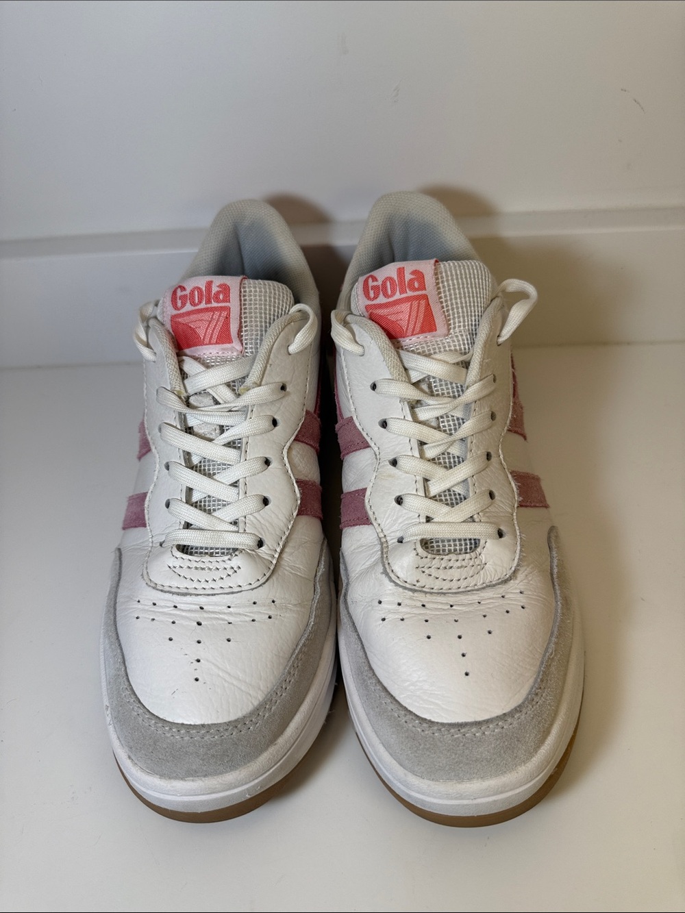 Gola White Leather TopSpin Sneakers with Dusty Rose/Pink Accents - Size 8